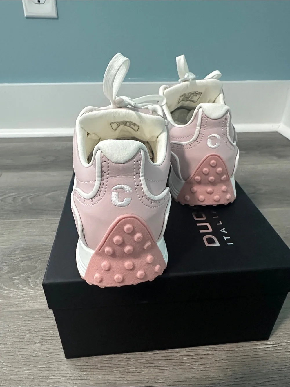 DUCA DEL COSMA Pink Waterproof Lace-Up Women's Sneakers